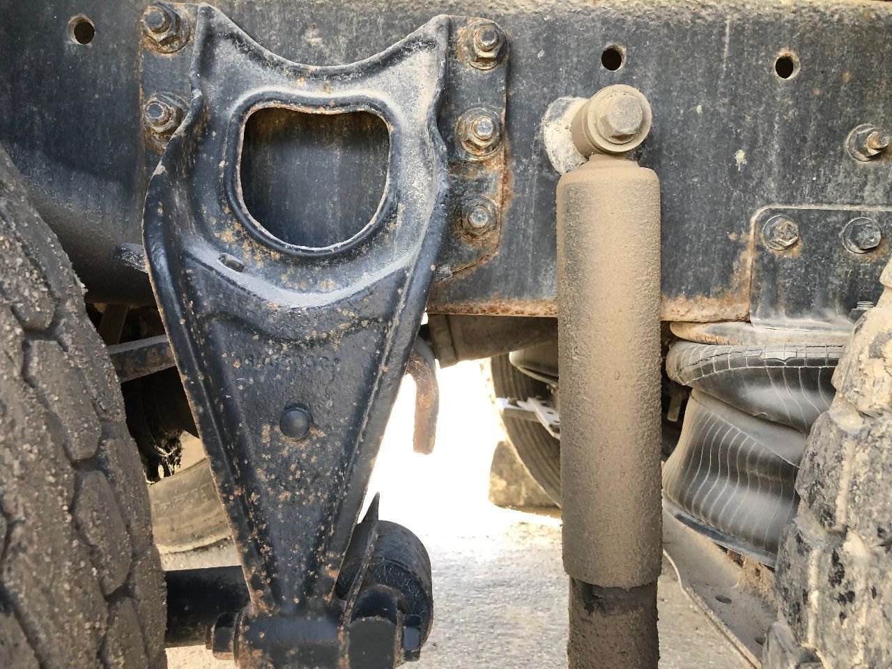 1992 International 9400 Suspension Spring Hanger For Sale Des Moines