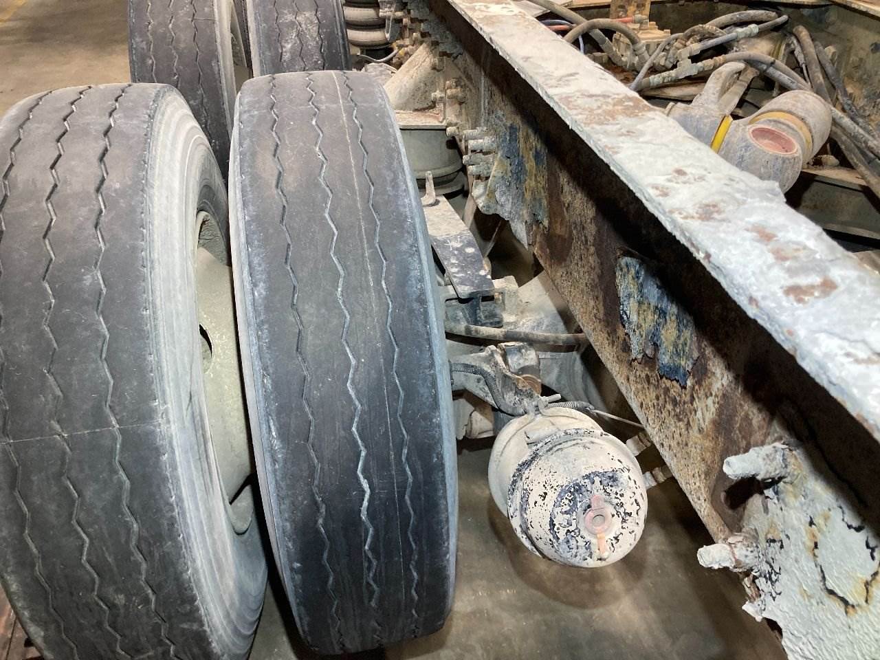 2003 Chalmers 800 SERIES Suspension for a Sterling L9511 For Sale