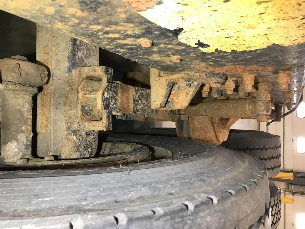 1999 Chalmers 800 SERIES Suspension for a International 5000 (Paystar