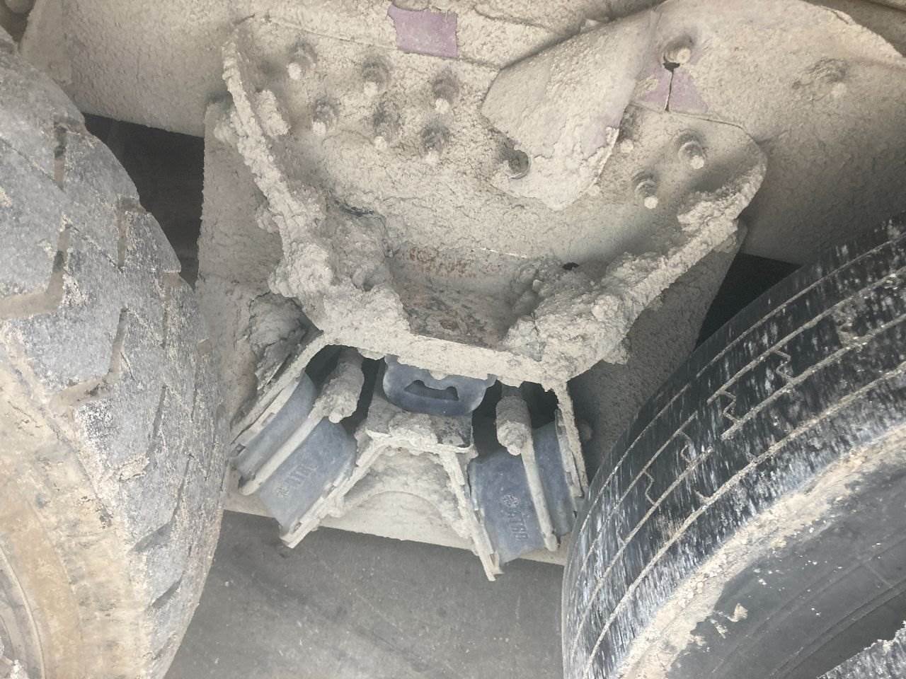 2010 Hendrickson HMX40 Suspension for a International Workstar For Sale