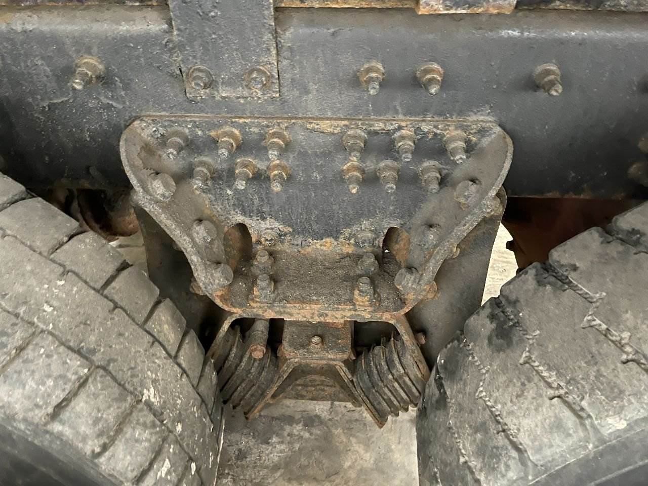 2007 Hendrickson HMX40 Suspension for a International 7400 For Sale