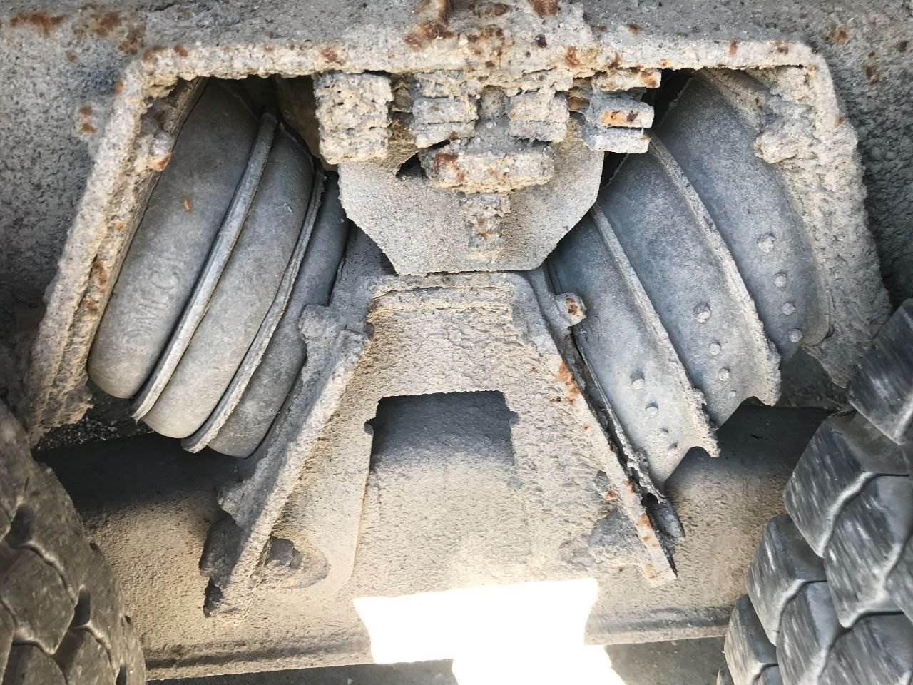 2003 Hendrickson HMX46 Suspension for a International 5900I For Sale Kansas City, MO