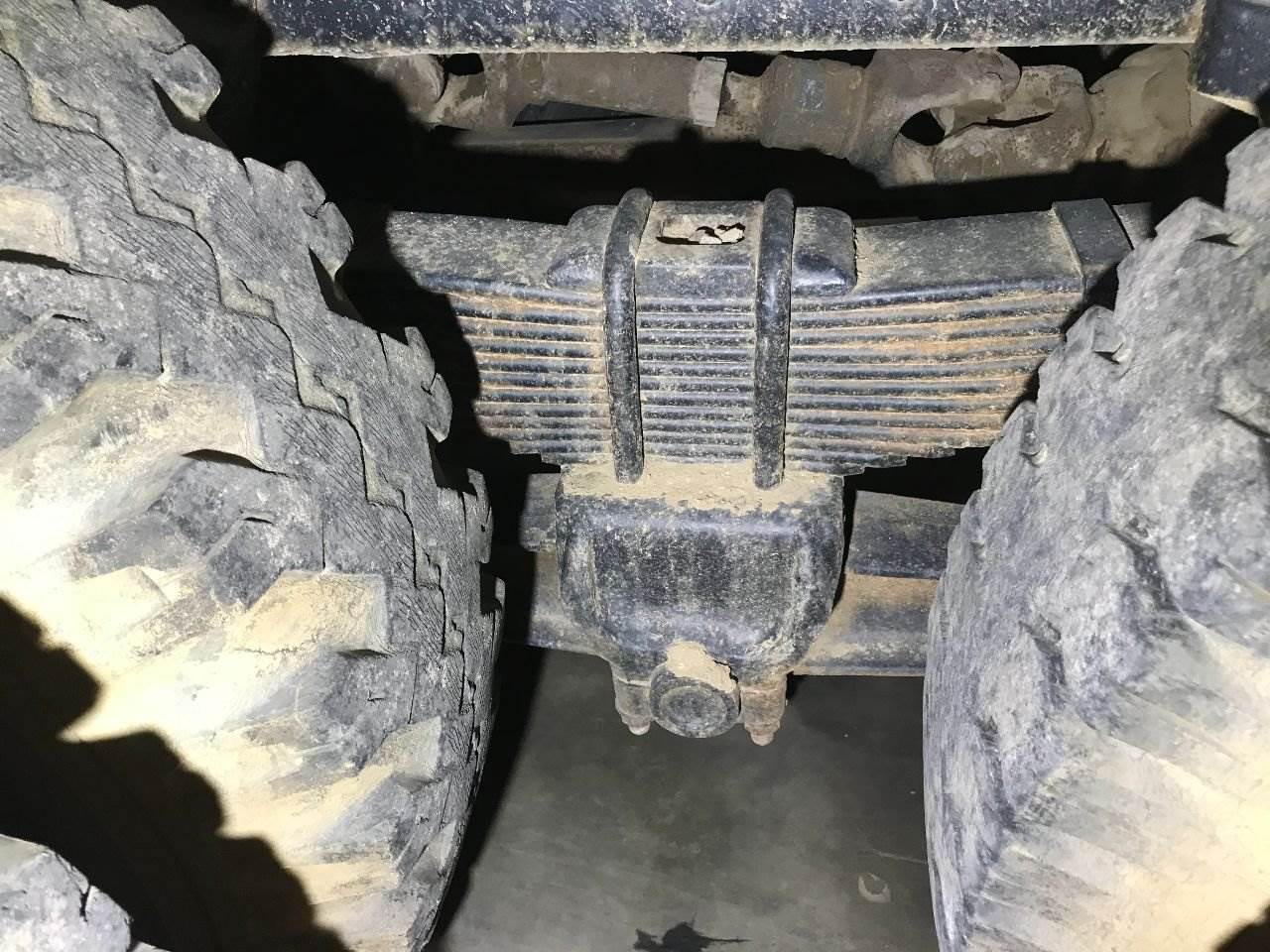 1981 Hendrickson RT Suspension for a Ford LT800 For Sale Sioux Falls, SD 25005495