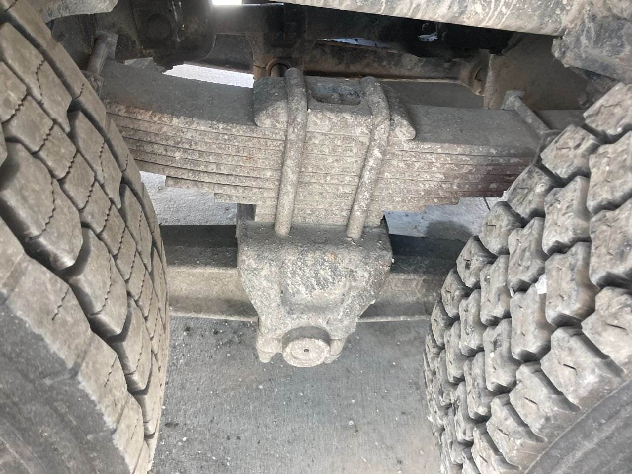 2000 Hendrickson RT Suspension for a Sterling L7501 For Sale Kansas