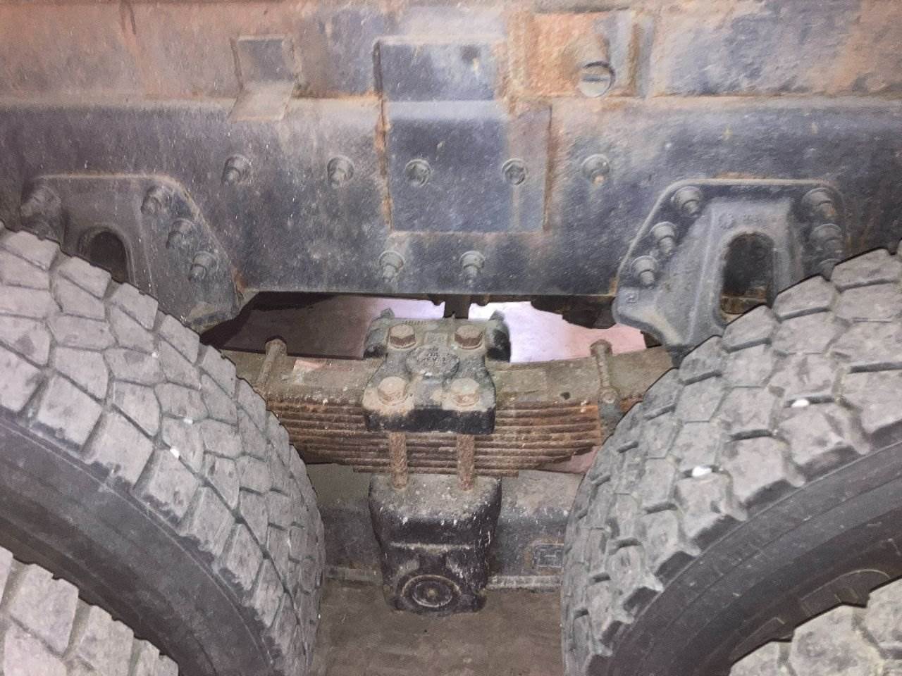 2004 Hendrickson RT Suspension for a International 7400 For Sale