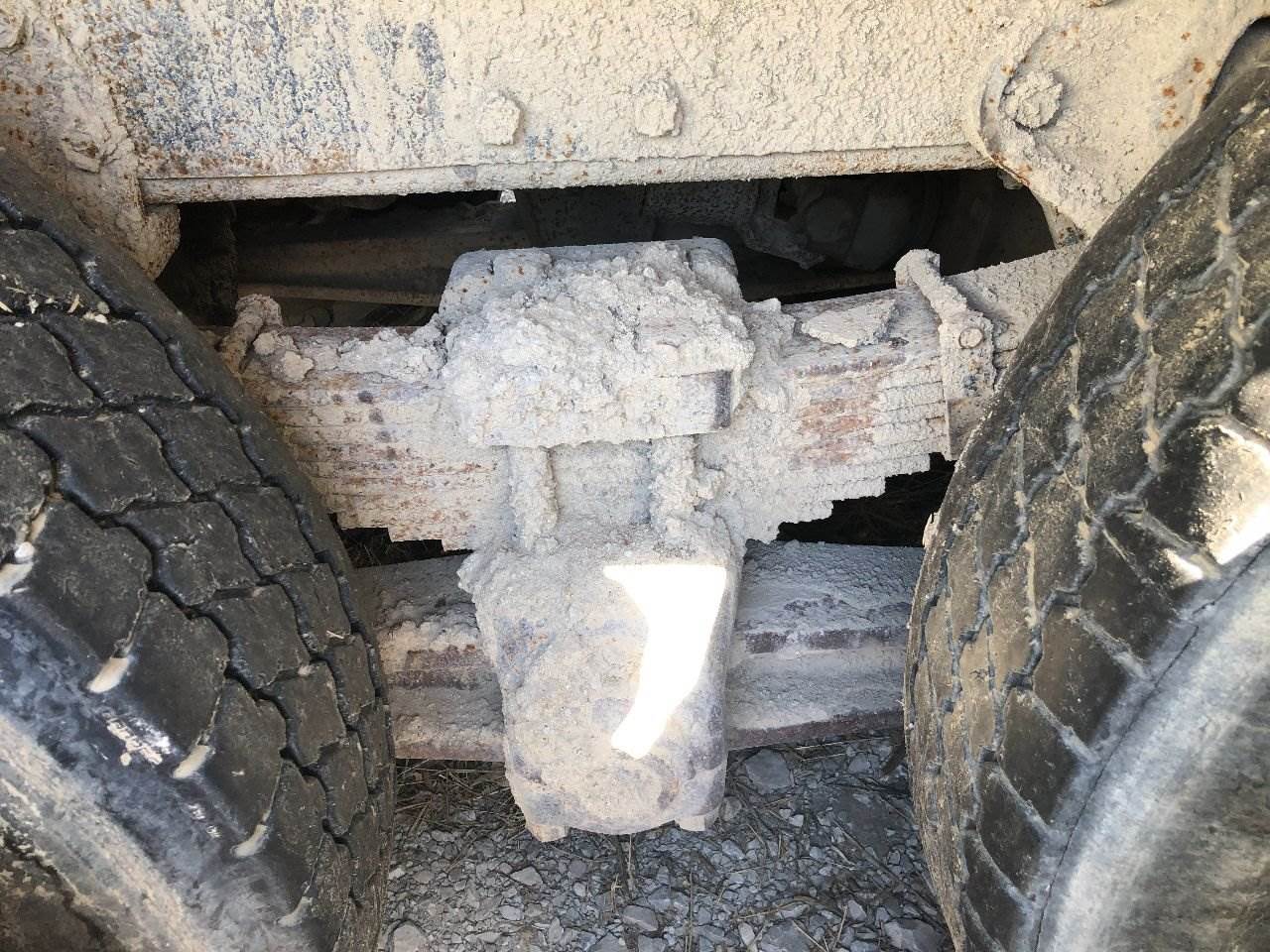 1995 Hendrickson RT Suspension for a International 2674 For Sale Des