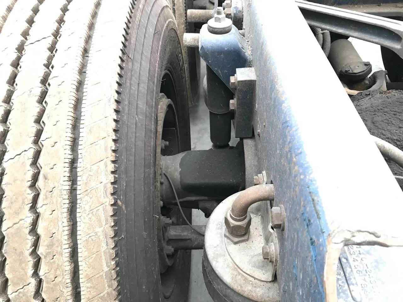 1999 Kenworth AG400 Suspension for a Kenworth T600 For Sale