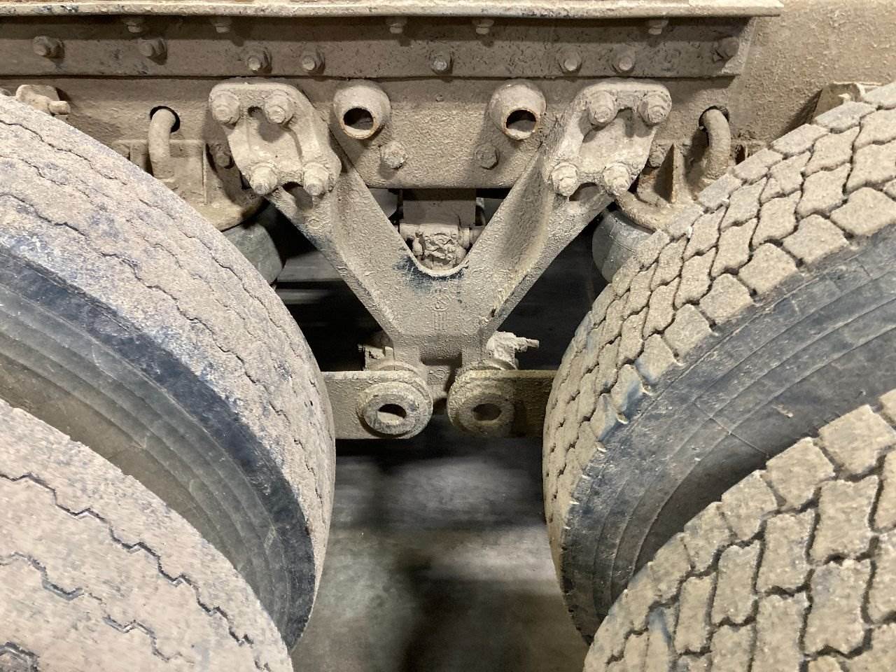2009 Kenworth AG400 Suspension for a Kenworth T800 For Sale