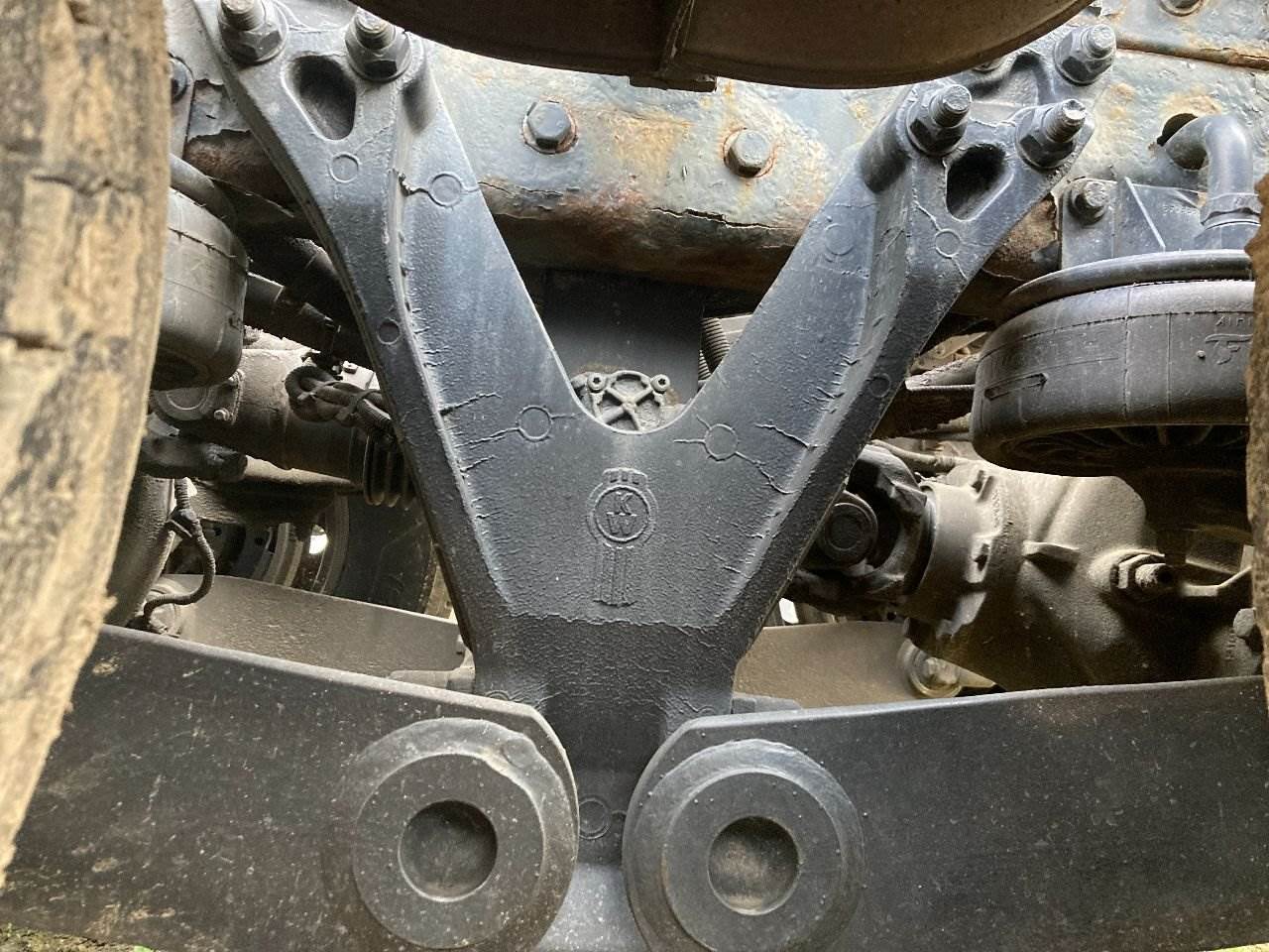 2013 Kenworth AG400 Suspension for a Kenworth T660 For Sale