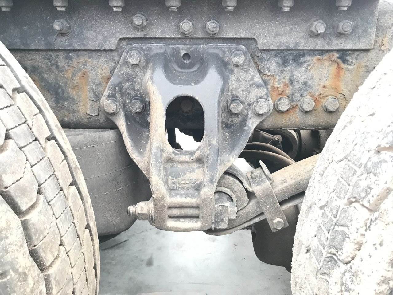 2015 Kenworth AG400L Suspension for a Kenworth T680 For Sale Council