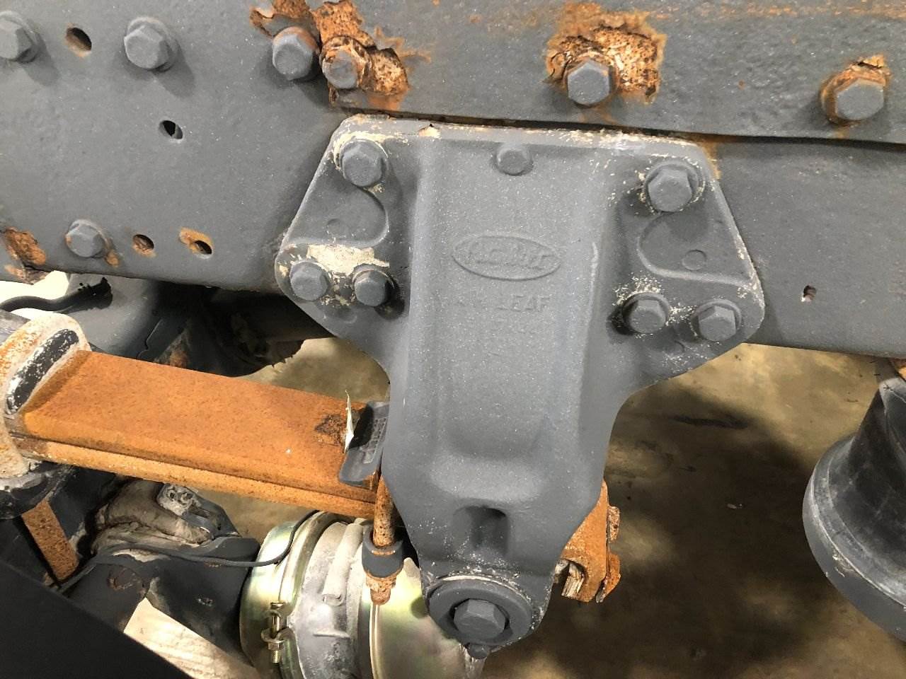 2001 Peterbilt AIR LEAF Suspension for a Peterbilt 379 For Sale