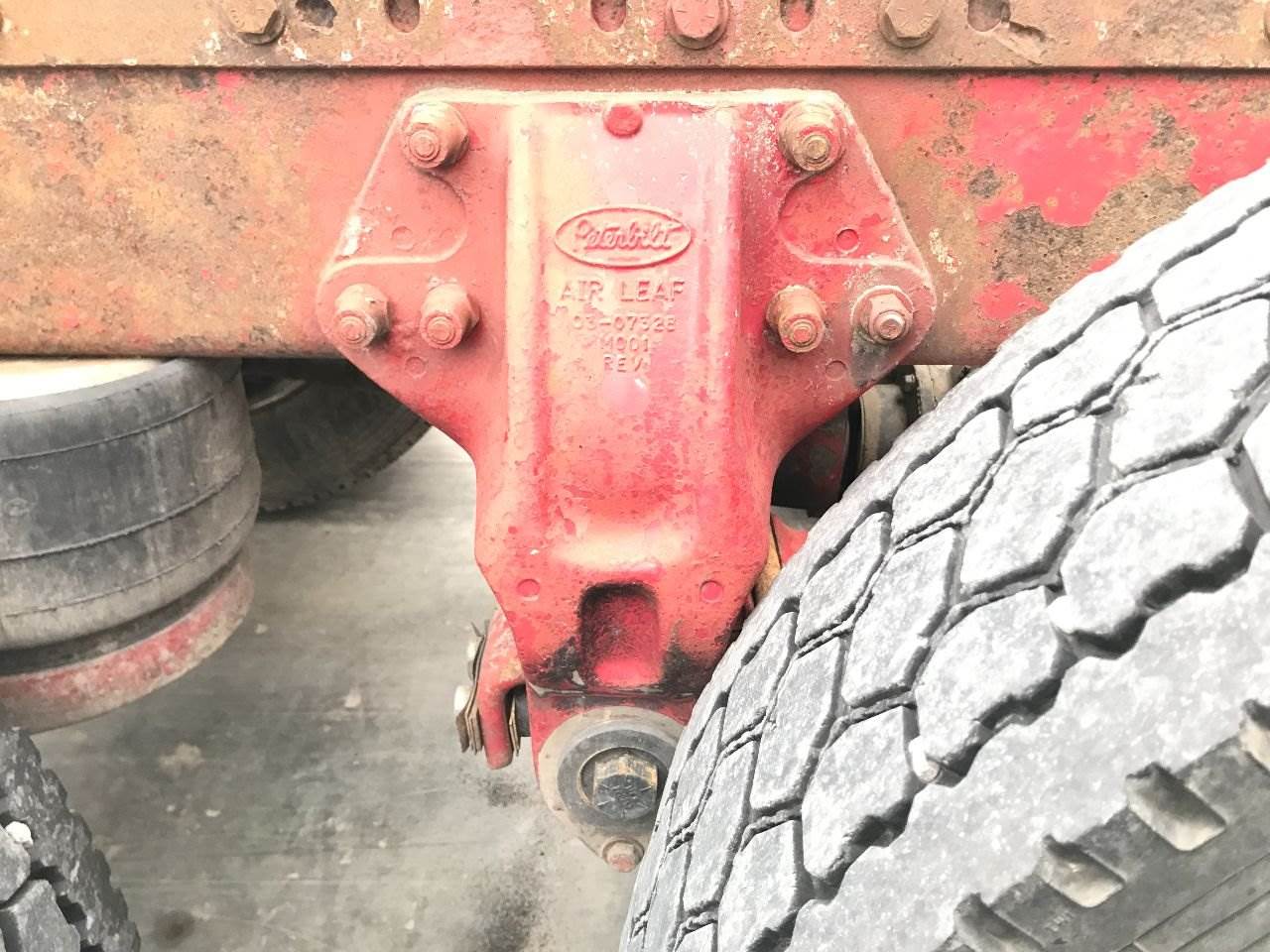 1998 Peterbilt AIR LEAF Suspension for a Peterbilt 379 For Sale