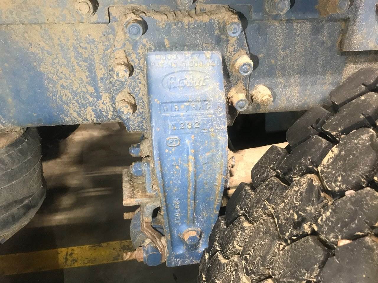 1998 Peterbilt Air Trac Suspension for a Peterbilt 379 For Sale Sioux