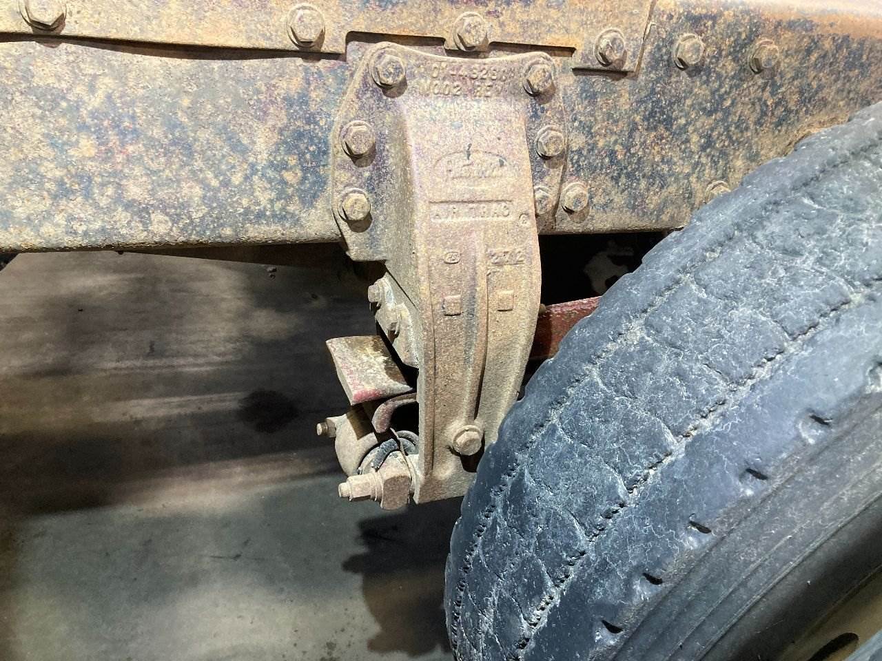 1991 Peterbilt Air Trac Suspension for a Peterbilt 379 For Sale Sioux