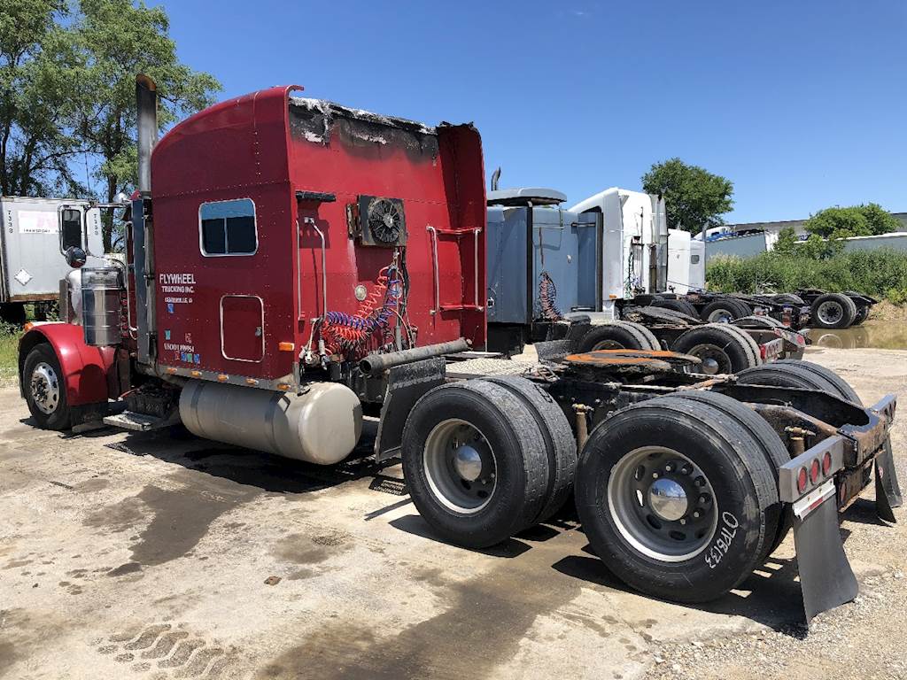 2007 Peterbilt FLEX AIR Suspension for a Peterbilt 379 For Sale Des