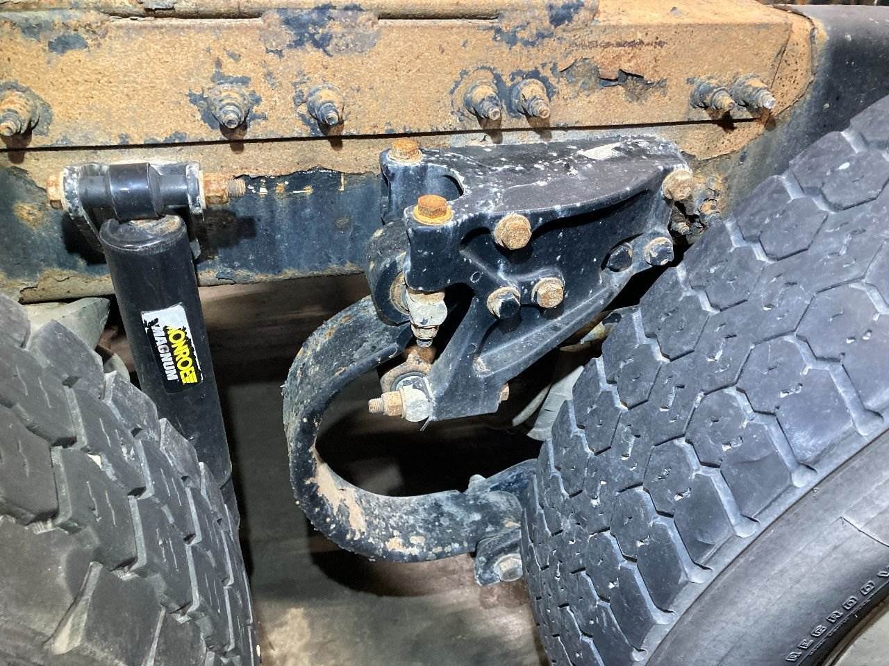 2010 Peterbilt FLEX AIR Suspension for a Peterbilt 386 For Sale Sioux