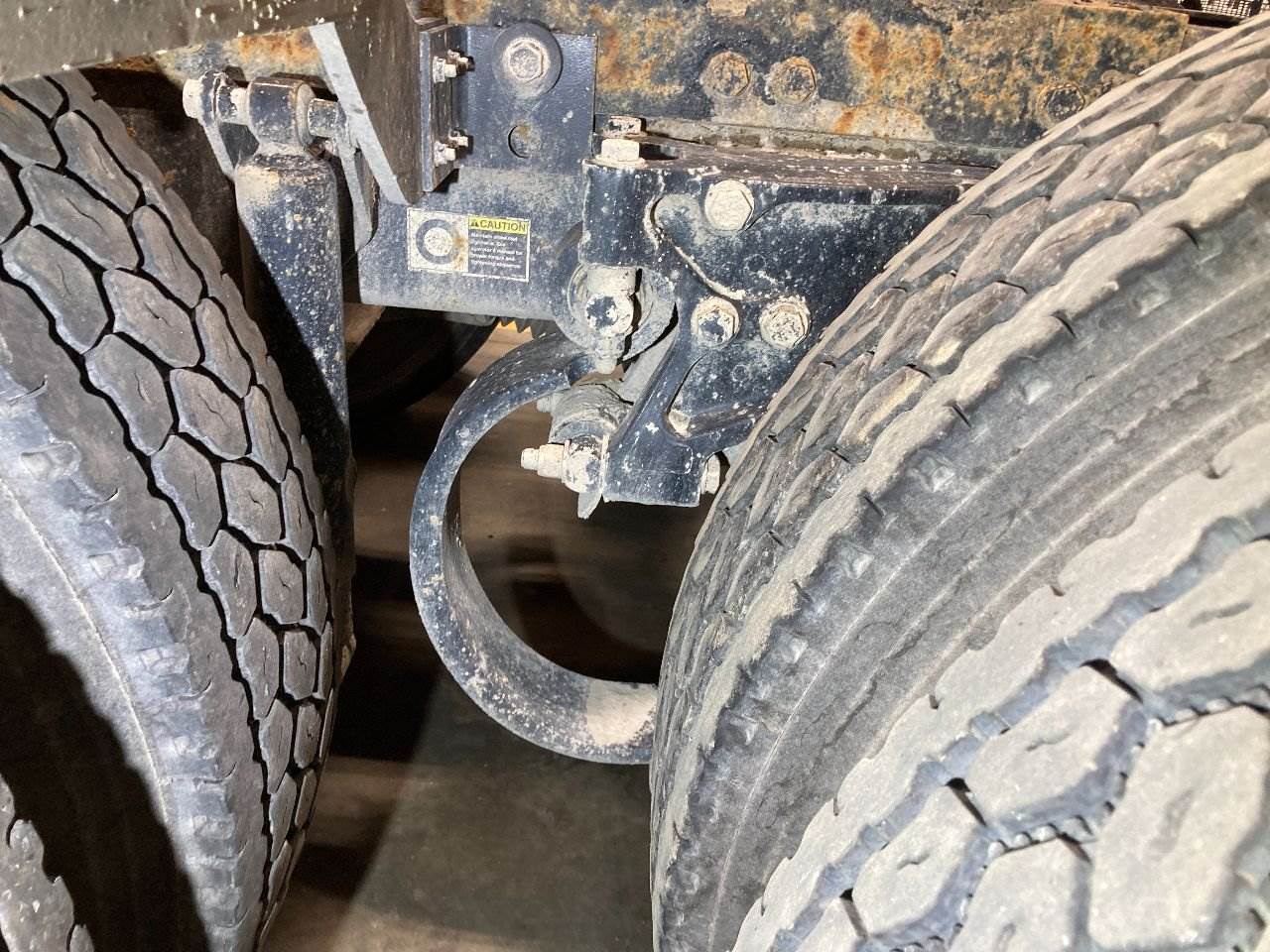 2004 Peterbilt FLEX AIR Suspension for a Peterbilt 379 For Sale Sioux