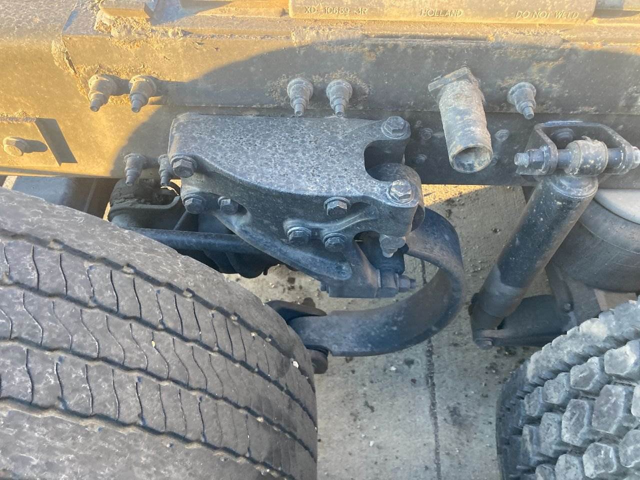 2013 Peterbilt FLEX AIR Suspension for a Peterbilt 587 For Sale