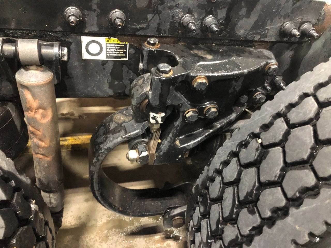 2011 Peterbilt FLEX AIR Suspension for a Peterbilt 386 For Sale Sioux