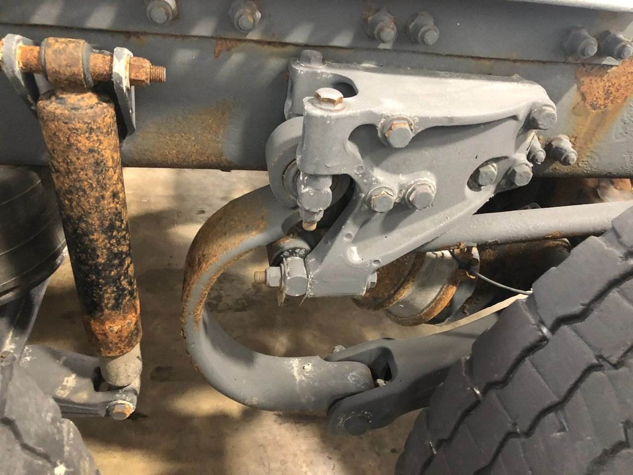 2006 Peterbilt FLEX AIR Suspension for a Peterbilt 379 For Sale Winimac, IN 25458309