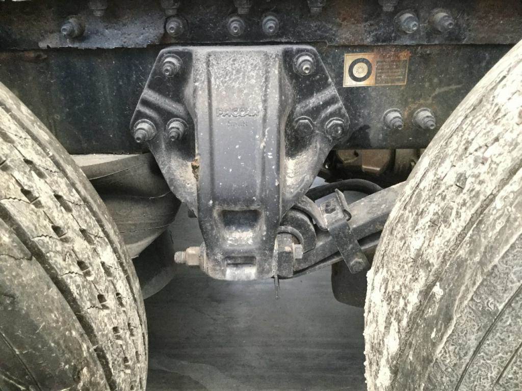 2014 Peterbilt LOW AIR LEAF Suspension for a Peterbilt 386 For Sale