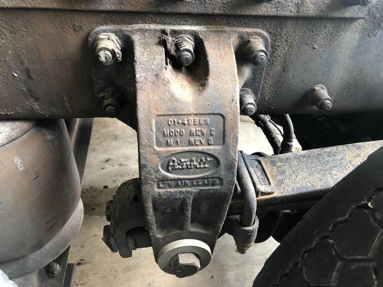 2005 Peterbilt LOW AIR LEAF Suspension for a Peterbilt 387 For Sale