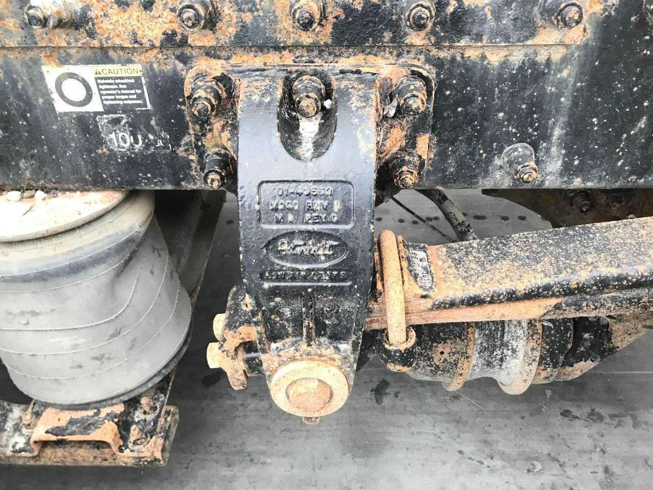 2004 Peterbilt LOW AIR LEAF Suspension for a Peterbilt 387 For Sale