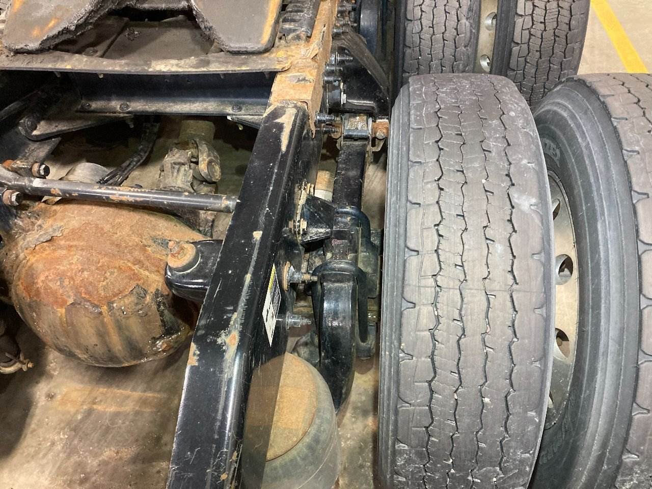 2017 Peterbilt LOW AIR LEAF Suspension for a Peterbilt 579 For Sale