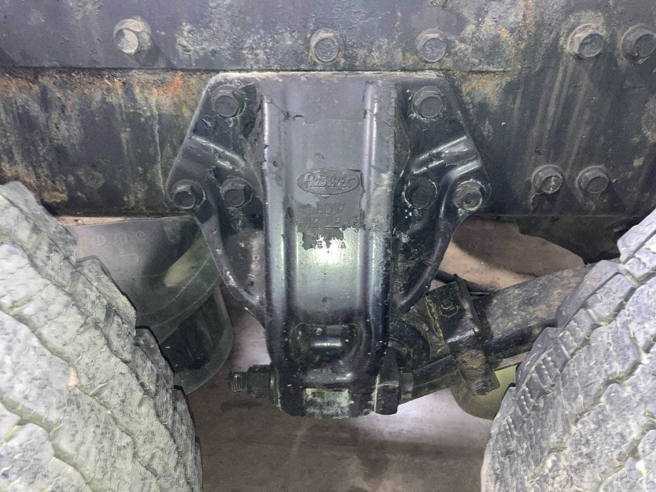 1999 Peterbilt LOW AIR LEAF Suspension for a Peterbilt 379 For Sale