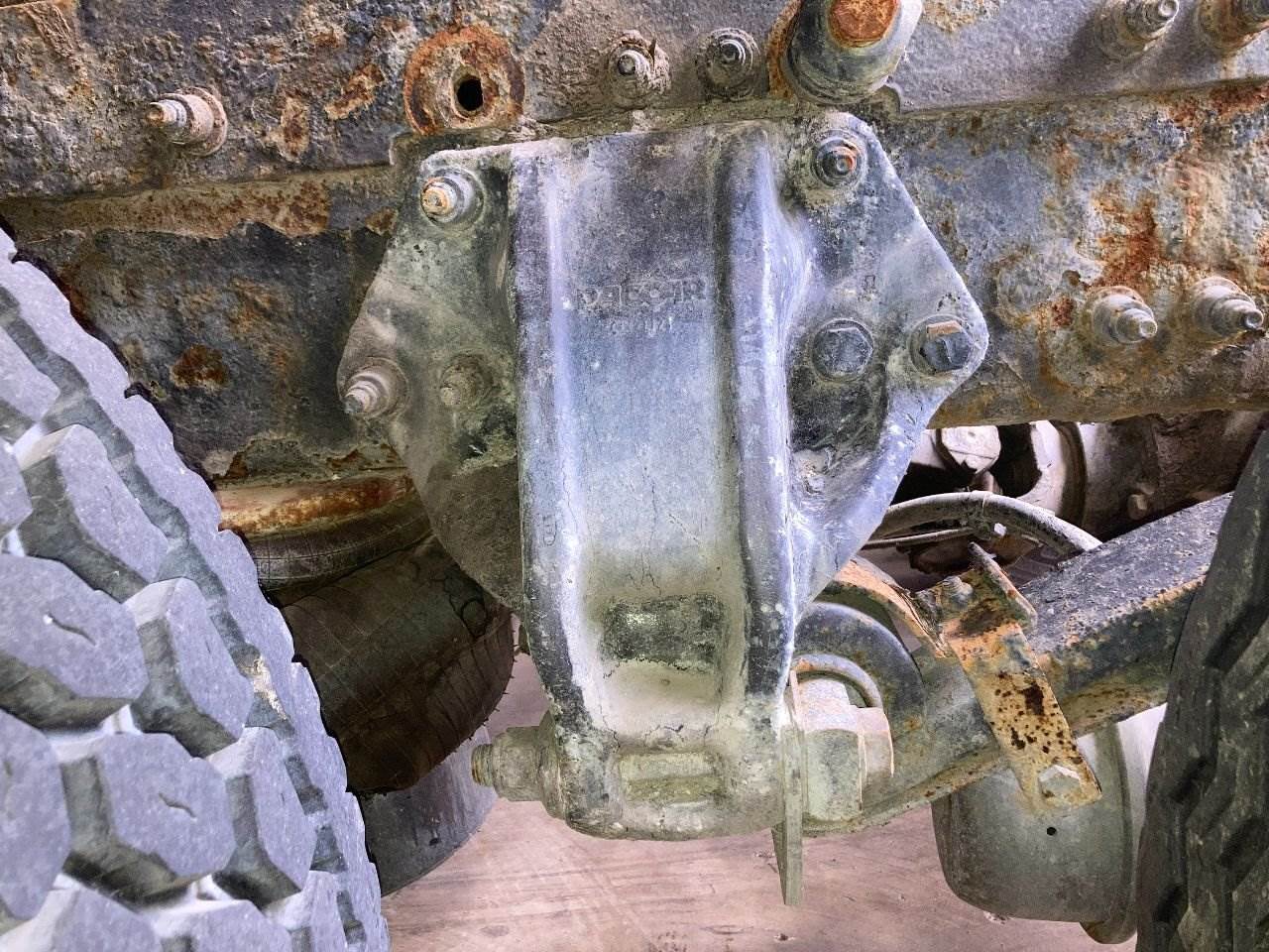 2015 Peterbilt LOW AIR LEAF Suspension for a Peterbilt 579 For Sale