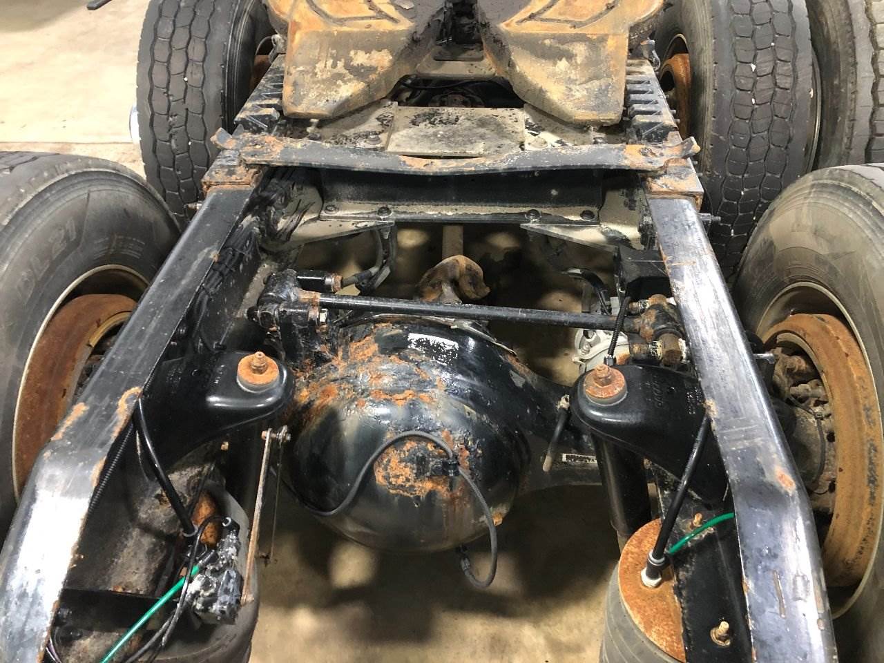 2016 Peterbilt LOW AIR LEAF Suspension for a Peterbilt 579 For Sale