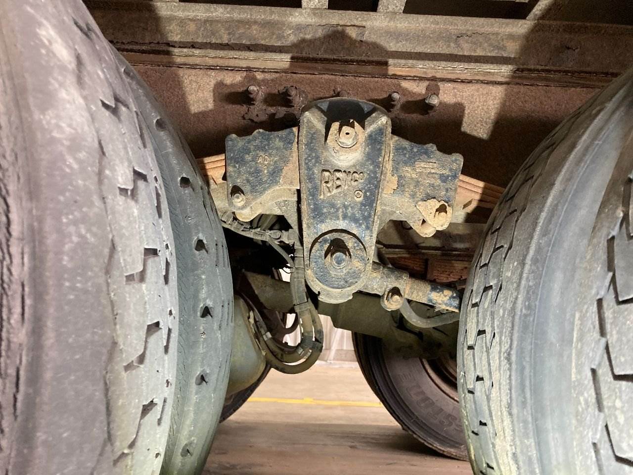 2005 Reyco 102AR Suspension for a Peterbilt 330 For Sale Sioux Falls