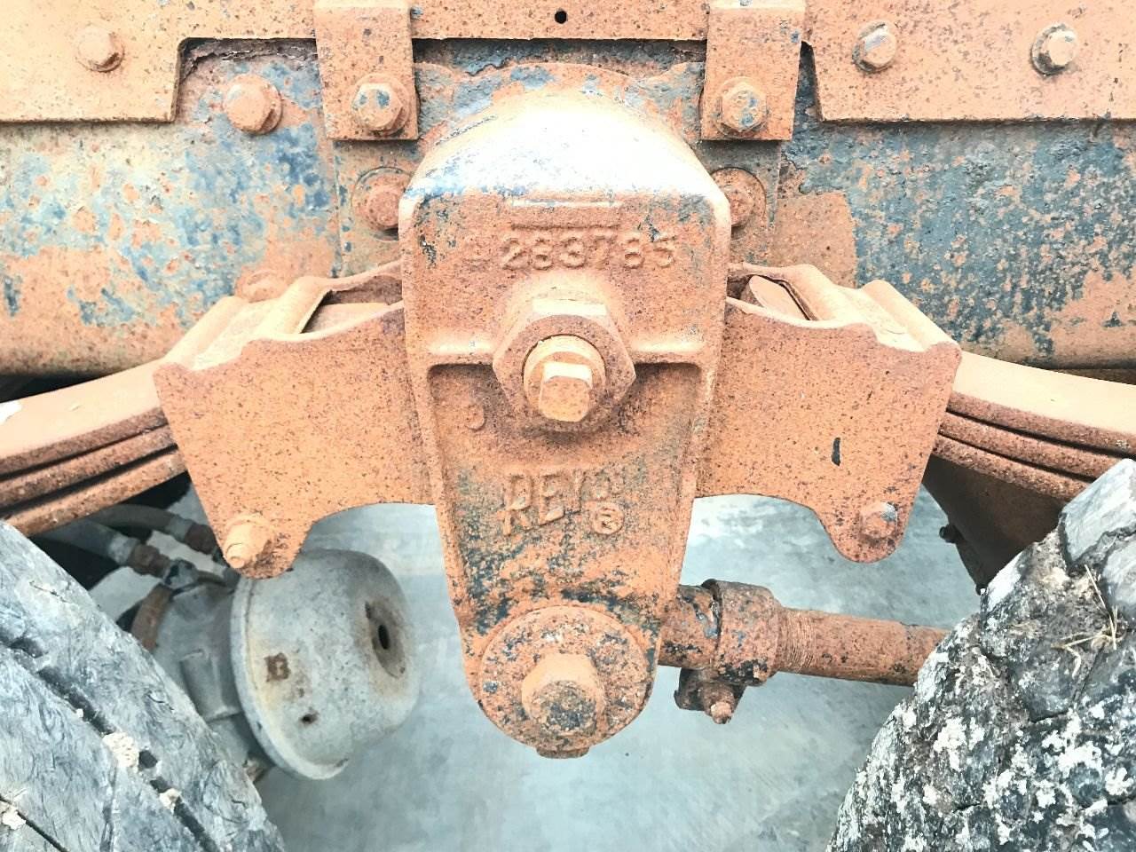 1986 Reyco 102AR Suspension for a Kenworth K100 For Sale Council