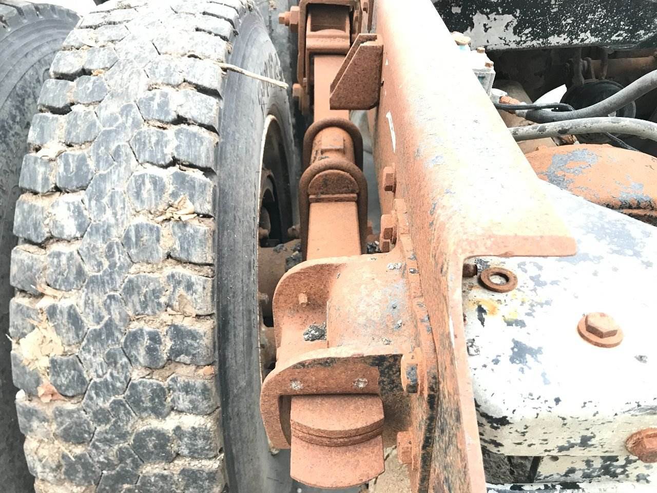1986 Reyco 102AR Suspension for a Kenworth K100 For Sale Council