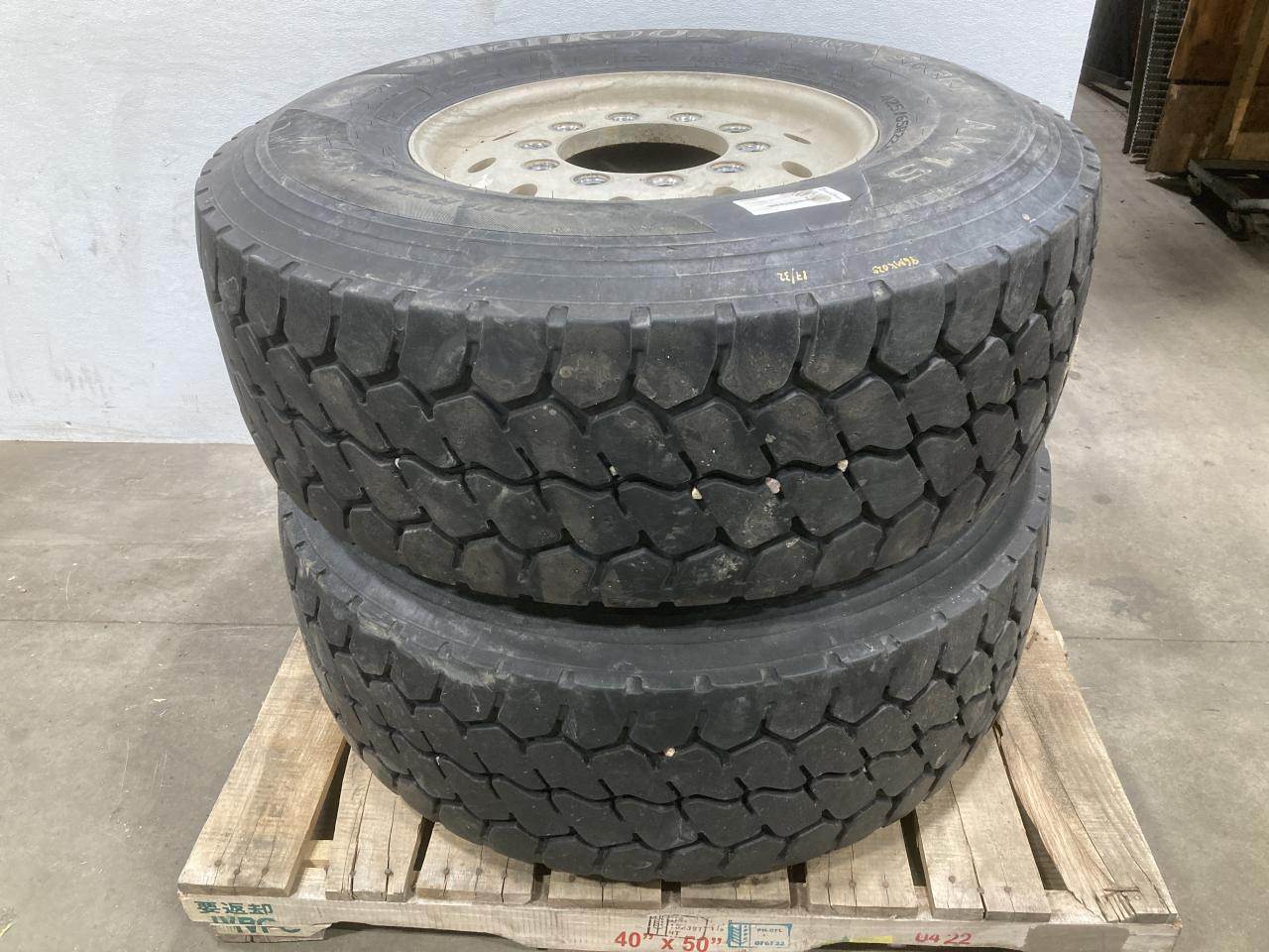 Mack Rear Rims 1996 Budd 22.5 ALUM Tire & Rim for a Mack RD600 For Sale | Sioux Falls ...
