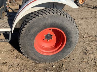 Bobcat CT235 Tire & Rim