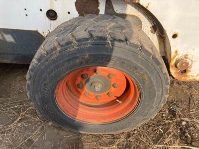 Bobcat S185 Tire & Rim
