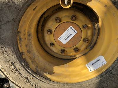 Case 420 Series 3 Tire & Rim