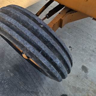 Case 480D Tire & Rim