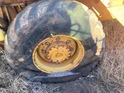 Case 680G Tire & Rim