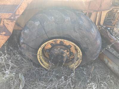 Case 680G Tire & Rim