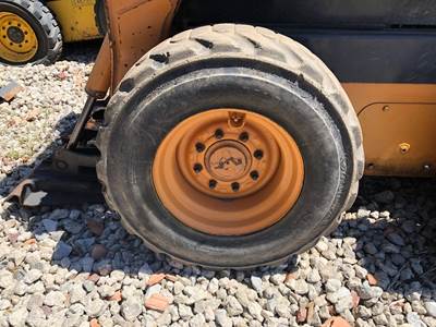 Case SR175 Tire & Rim