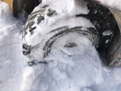 Caterpillar P5000 Tire & Rim for a Caterpillar P5000-LP