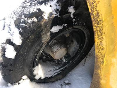 Caterpillar P5000 Tire & Rim for a Caterpillar P5000-LP