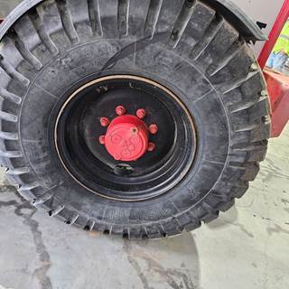 Caterpillar TH63 Tire & Rim