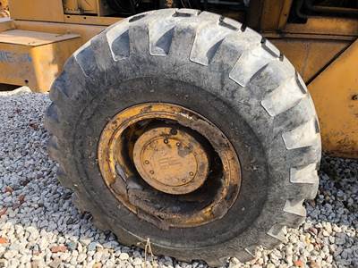 Fiat Allis FR12B Tire & Rim