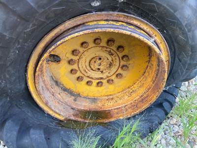Ford A-62 Tire & Rim