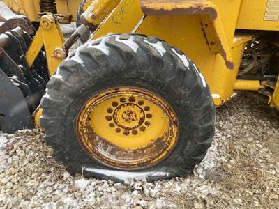 Ford A-62 Tire & Rim