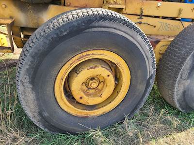 Galion T600B Tire & Rim