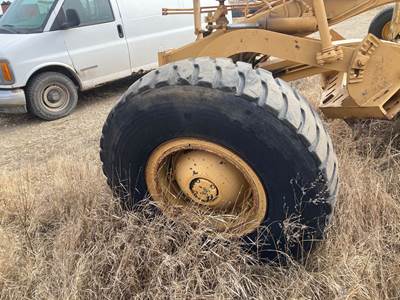 Galion T600B Tire & Rim